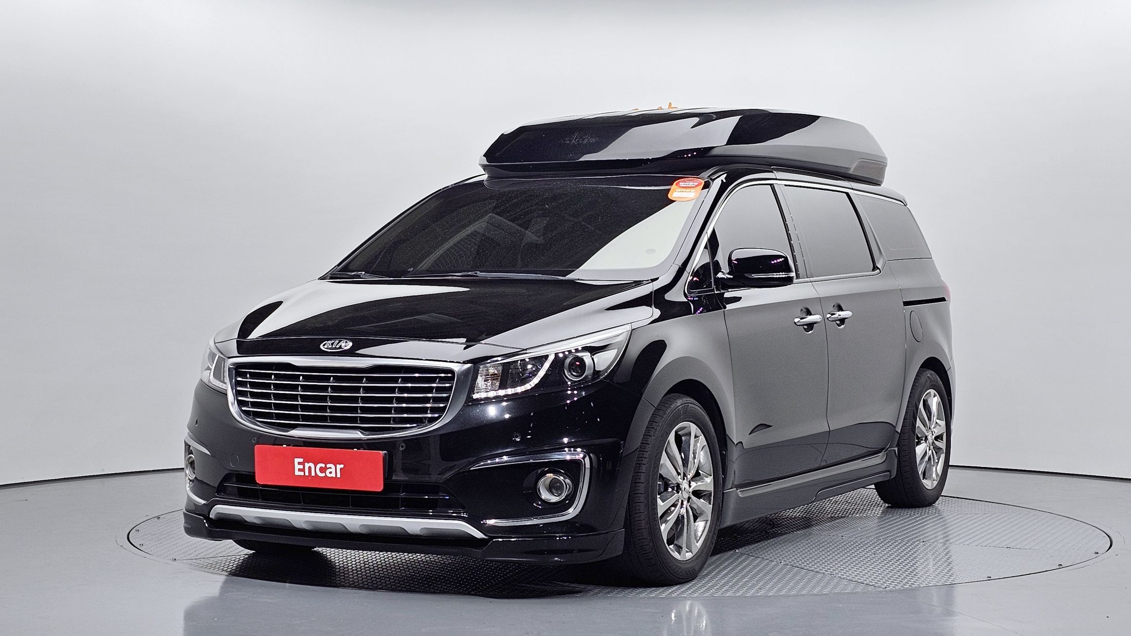KIA CARNIVAL 2016