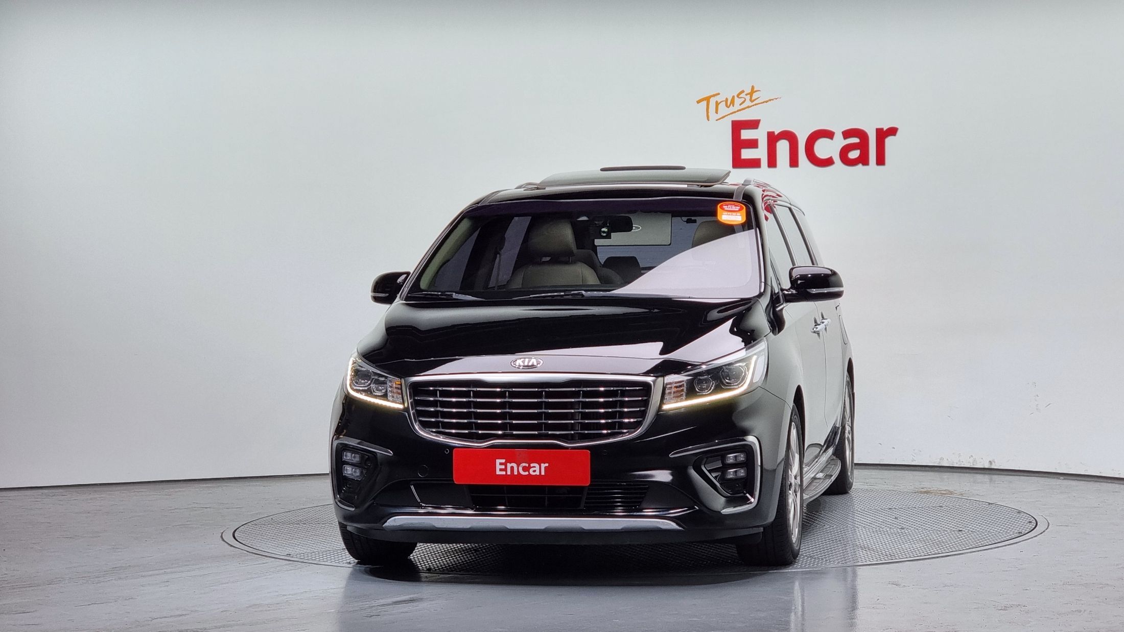 KIA CARNIVAL 2018