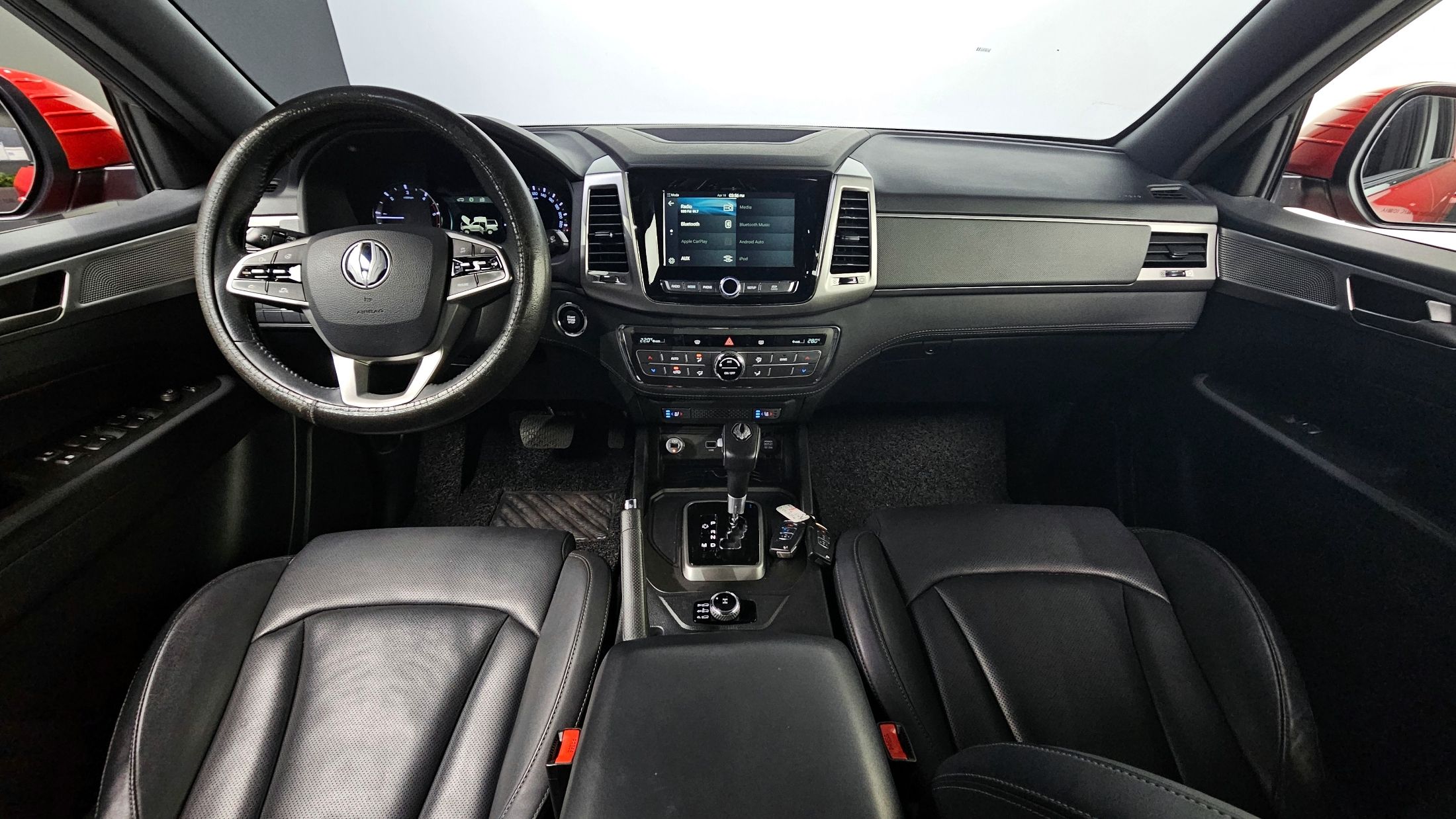 SSANGYONG REXTON SPORTS CAR 2019