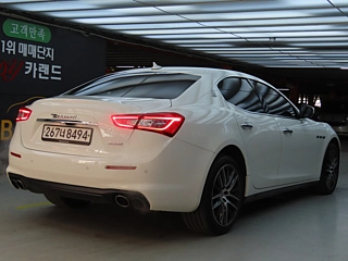 MASERATI GHIBLI 2020