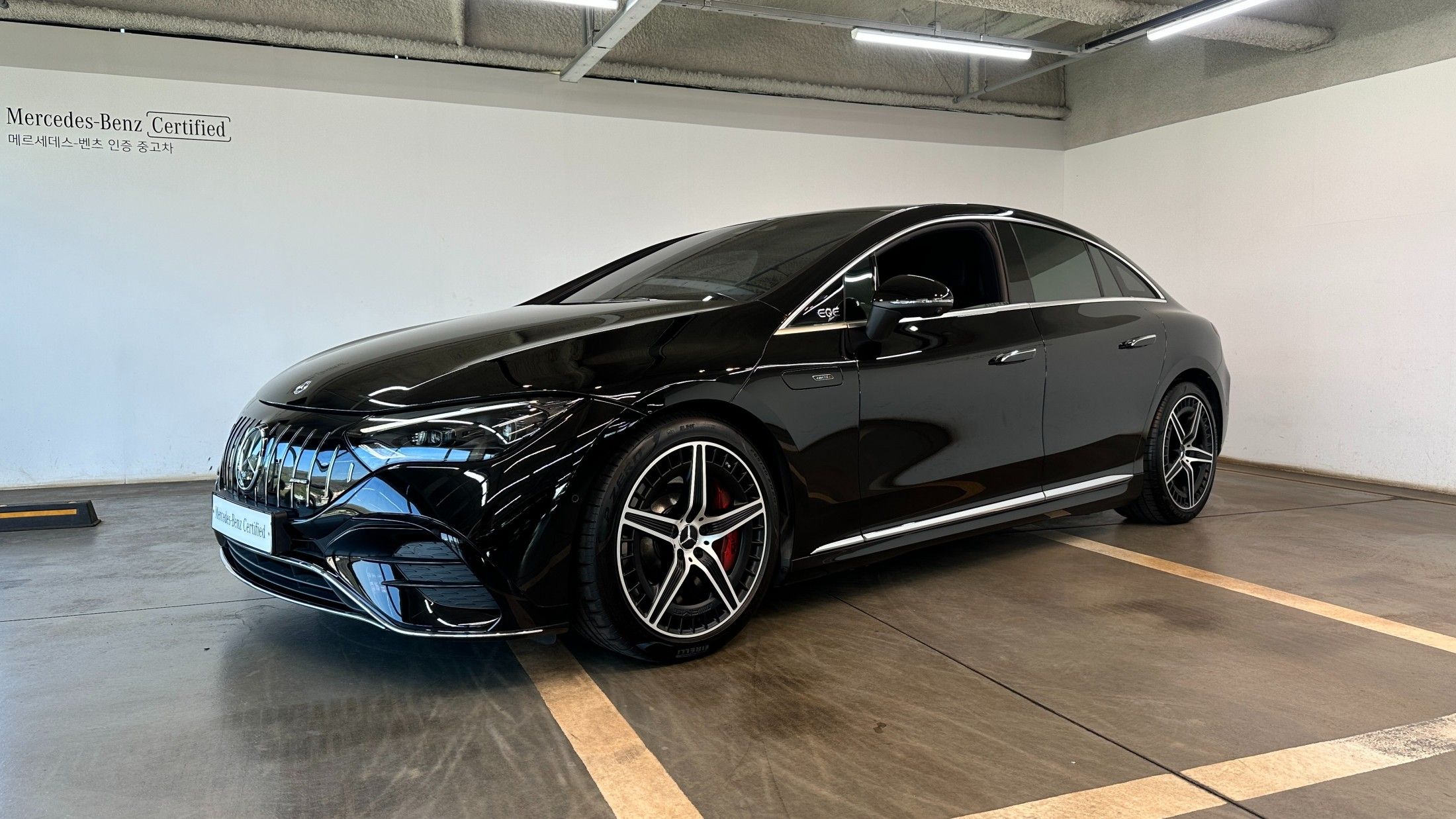 MERCEDES BENZ EQE V295
