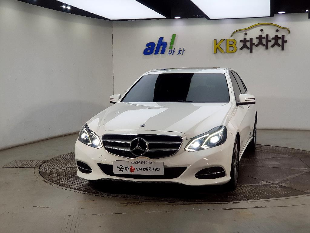 MERCEDES BENZ E-CLASS W212 2016
