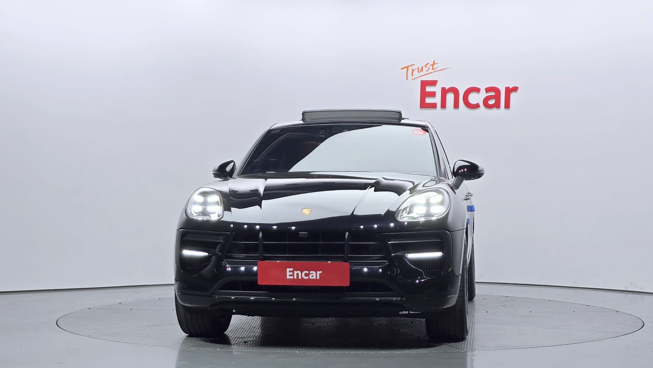PORSCHE MACAN 2020