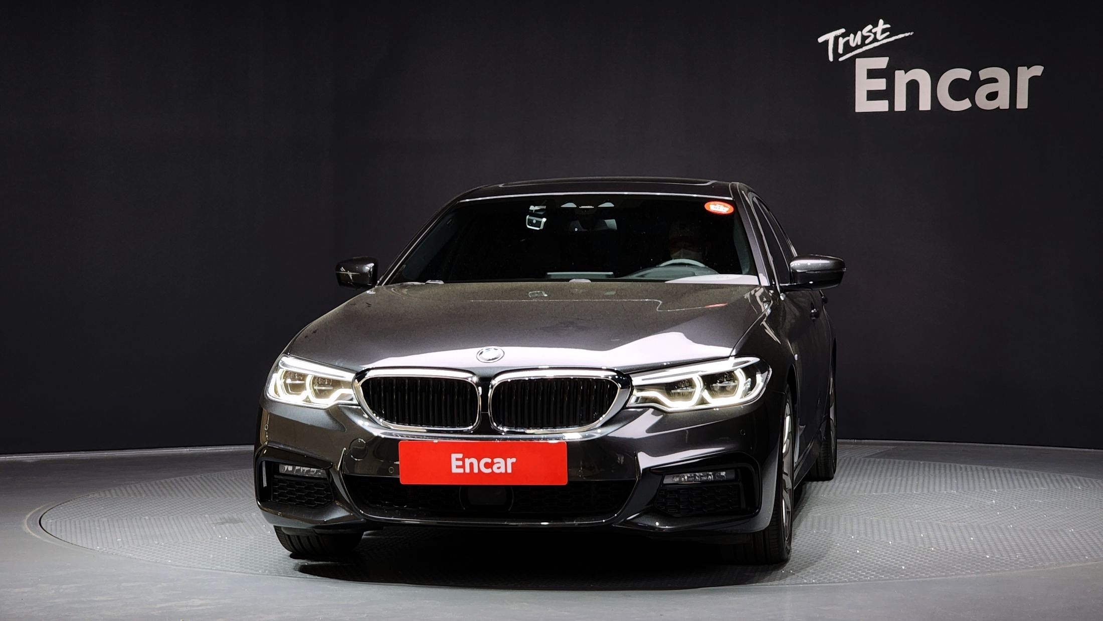 BMW 5-SERIES G30 2020
