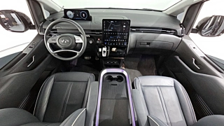 HYUNDAI STARIA  4WD Lounge 7 Seater 2023