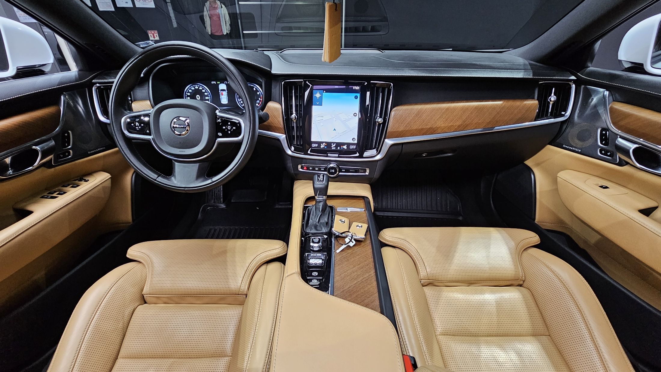 VOLVO S90 2020
