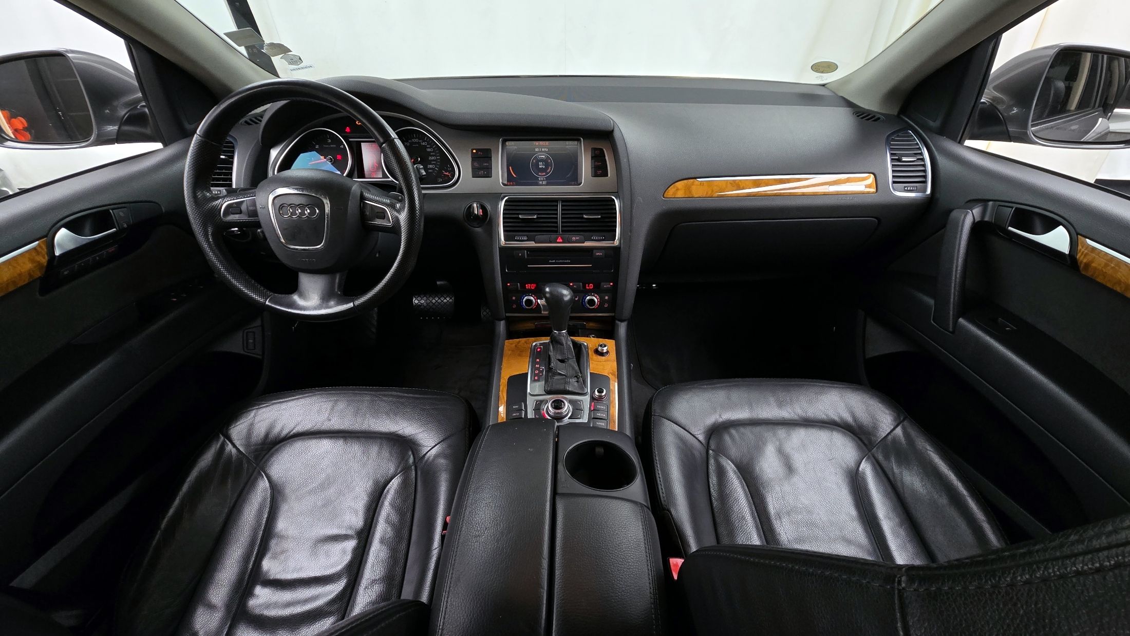AUDI Q7 2011