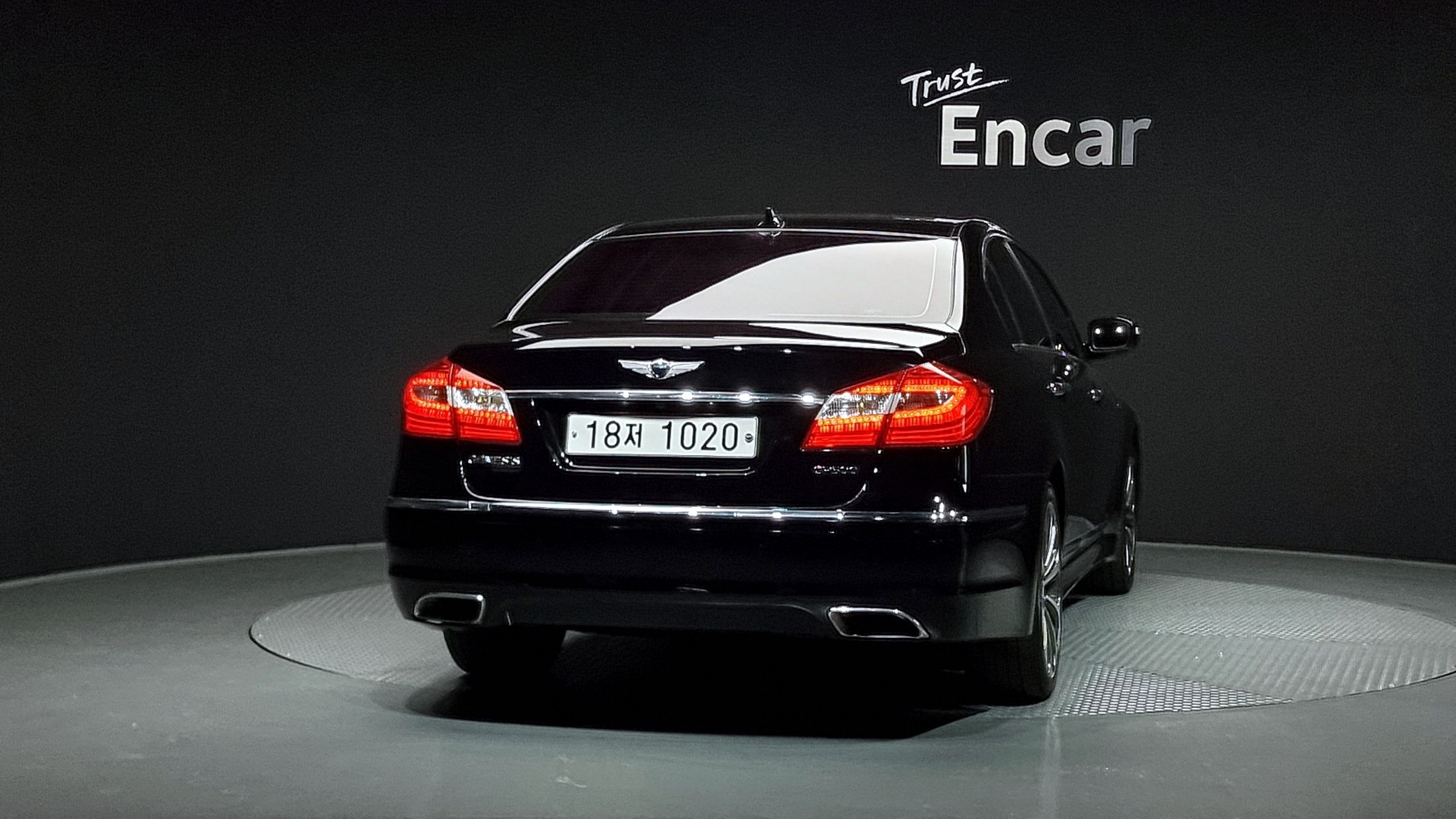 HYUNDAI GENESIS 2013