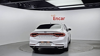 HYUNDAI GRANDEUR IG 2017