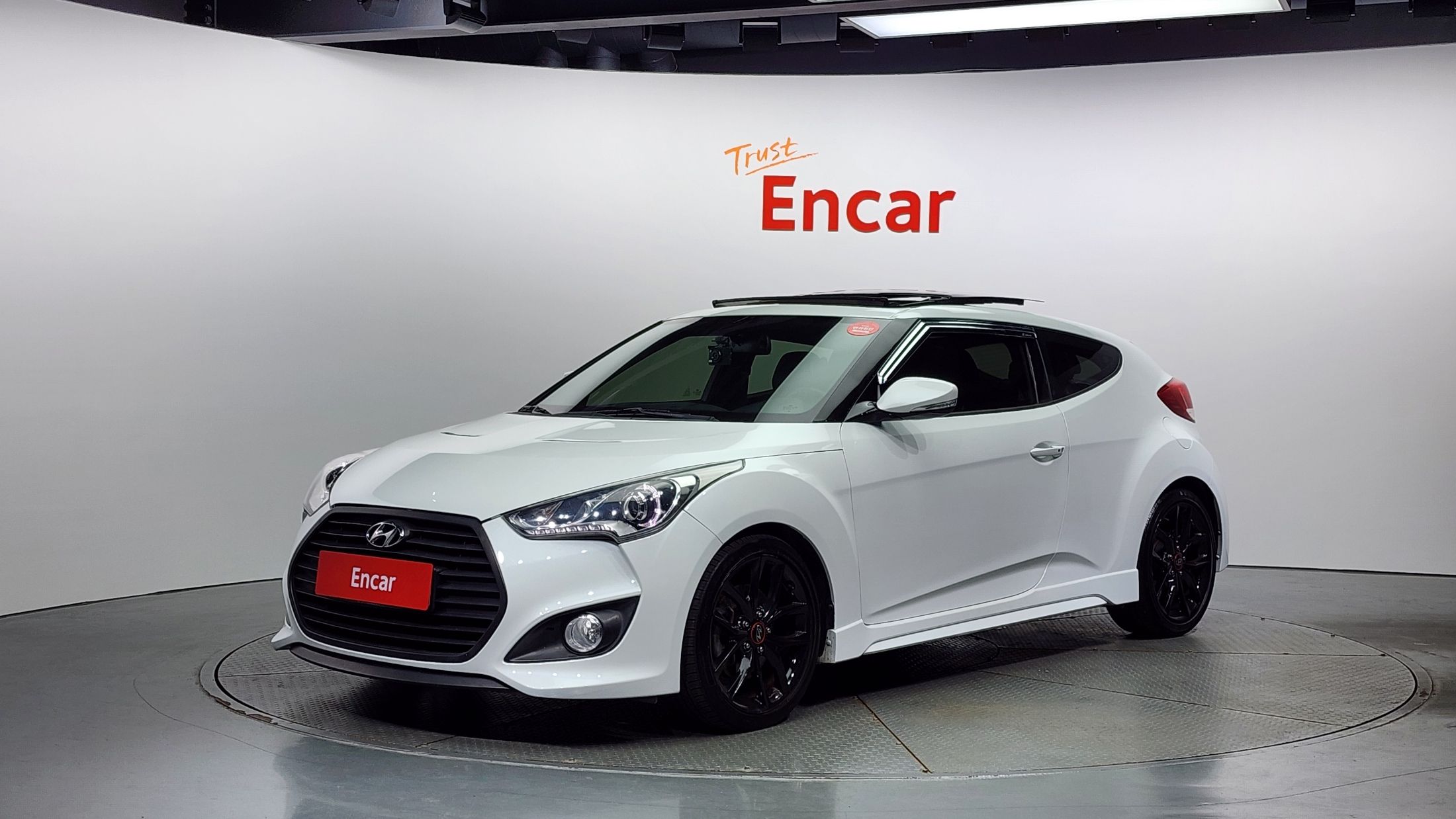 HYUNDAI VELOSTER 2012