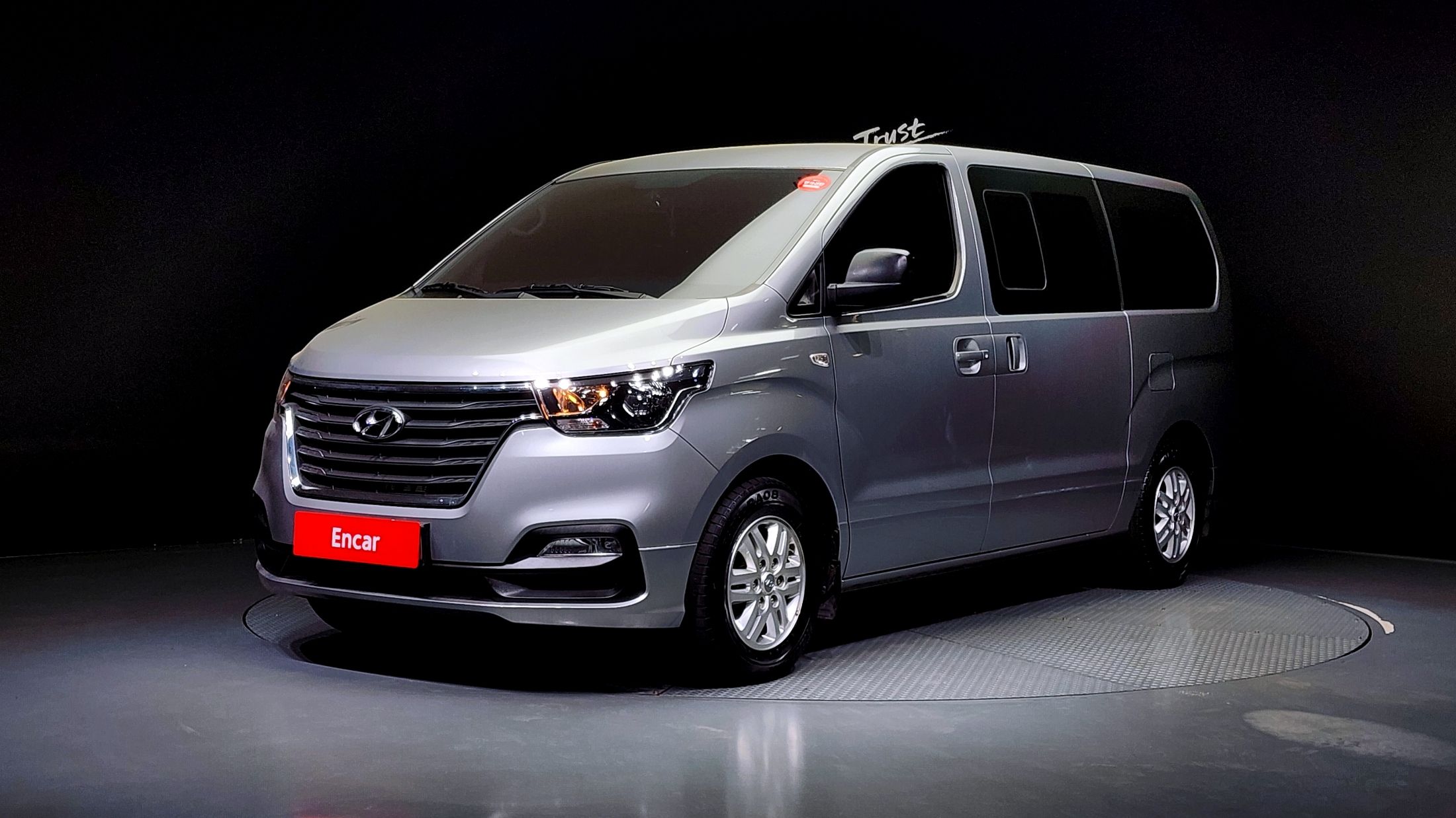 HYUNDAI STAREX GRAND 2020