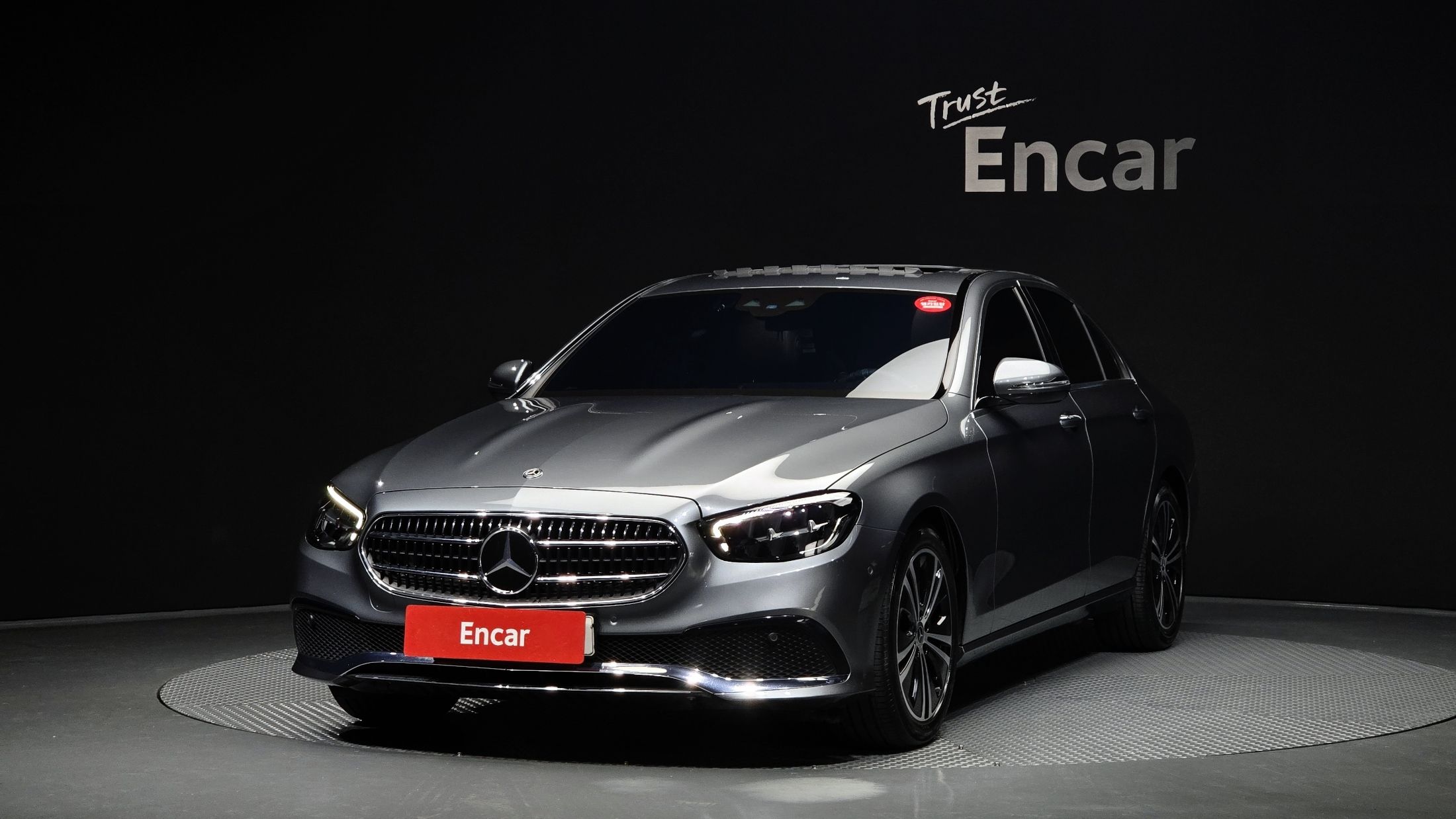 MERCEDES BENZ E-CLASS W213 2021