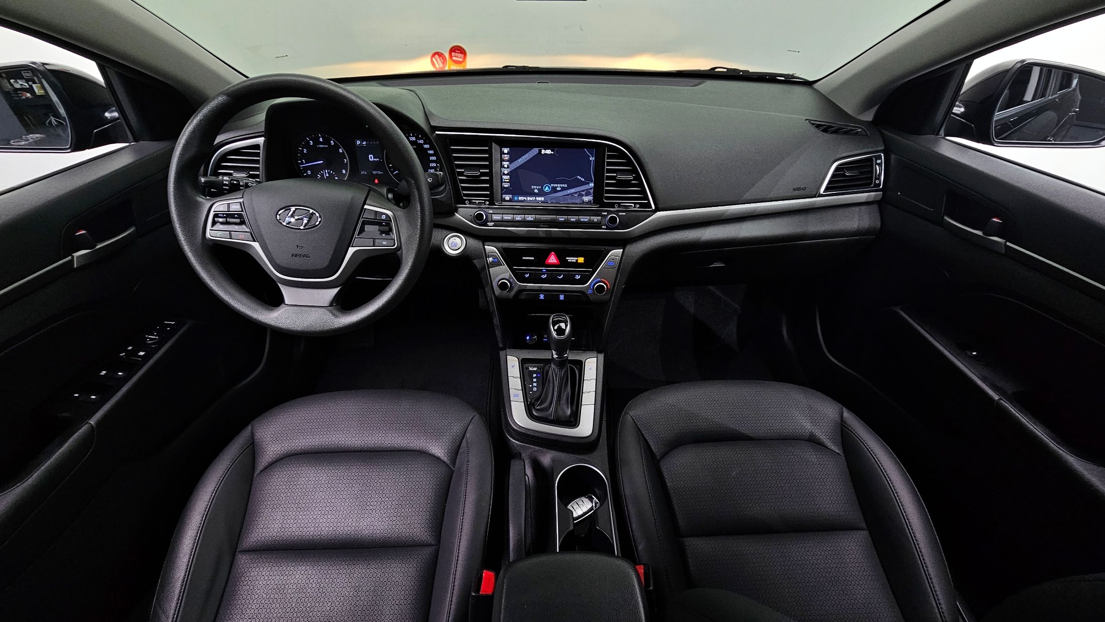 HYUNDAI AVANTE AD 2018