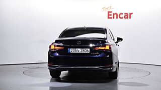 LEXUS ES300H 2023