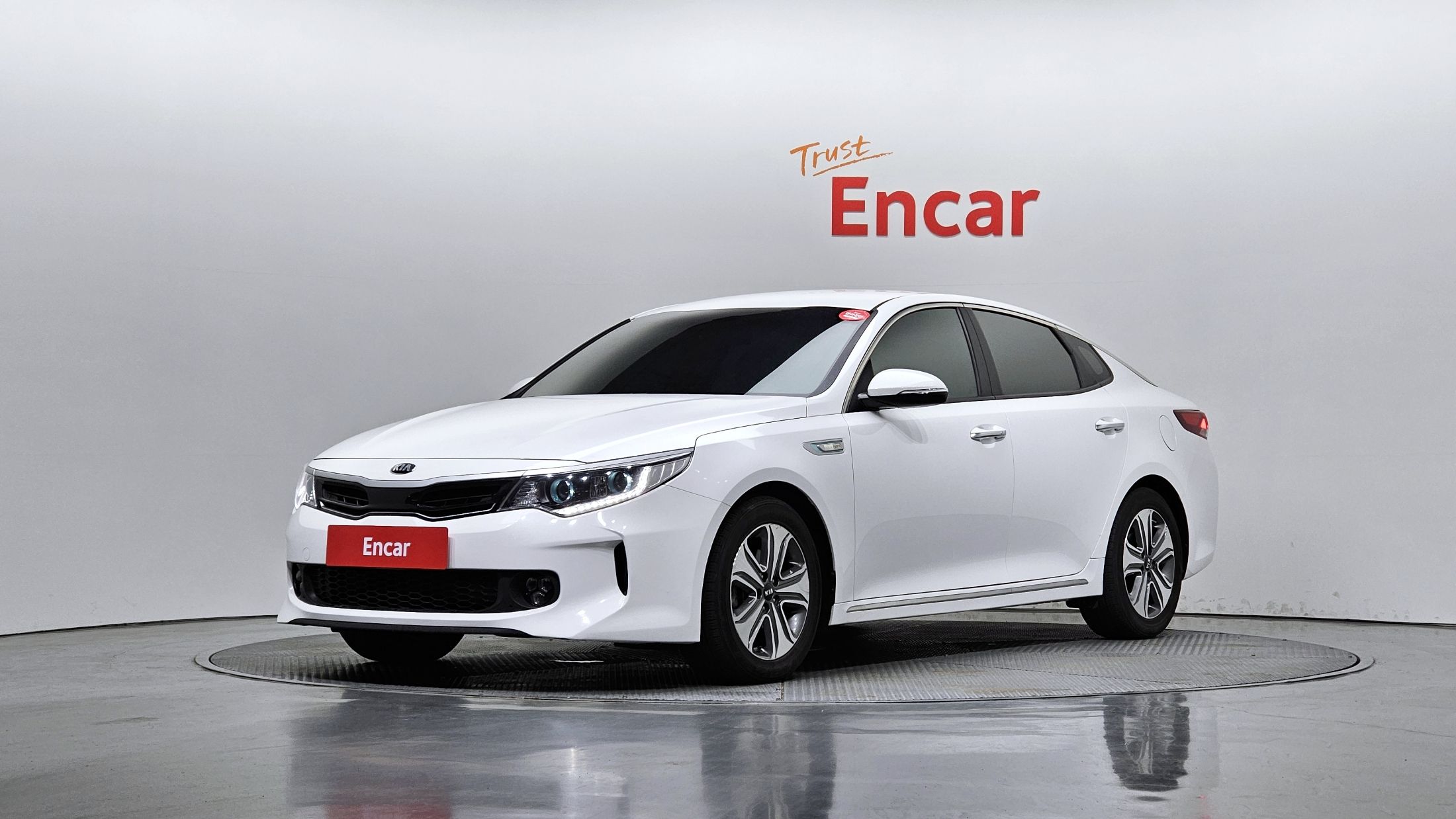 KIA K5 HYBRID