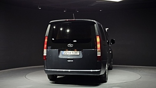 HYUNDAI STARIA 2023