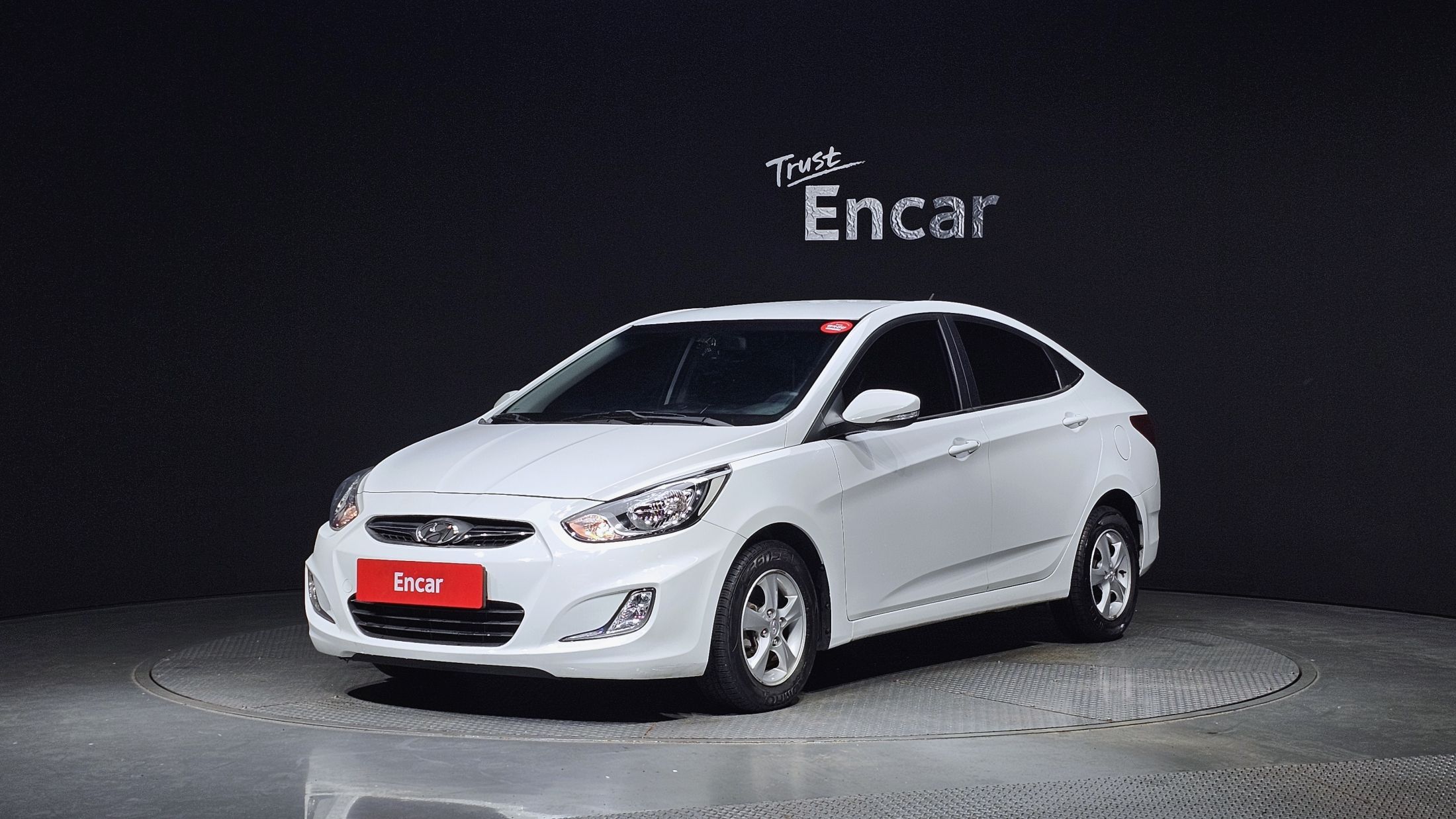 HYUNDAI ACCENT NEW 2013