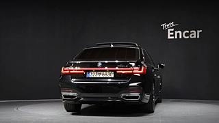 BMW 7-SERIES G11 2020