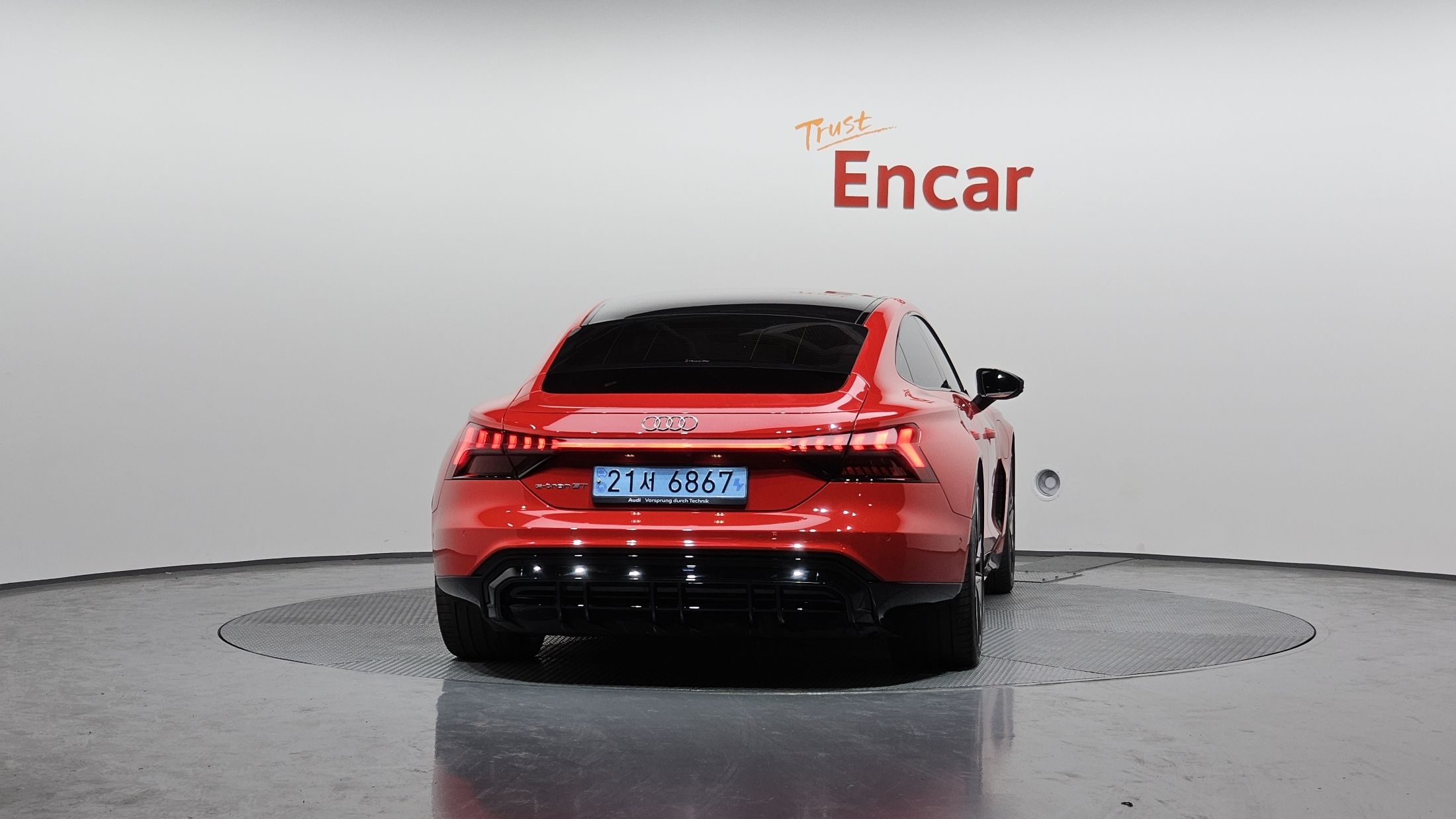 AUDI E-TRON 2021