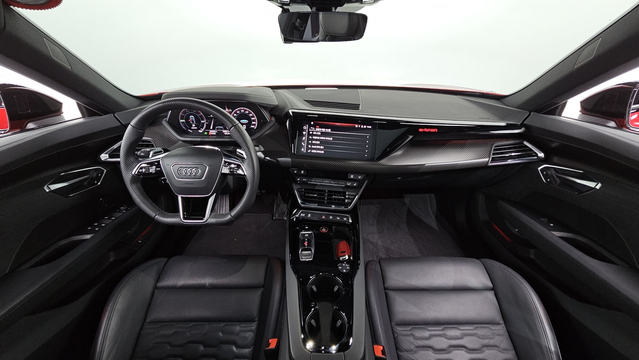 AUDI E-TRON 2021