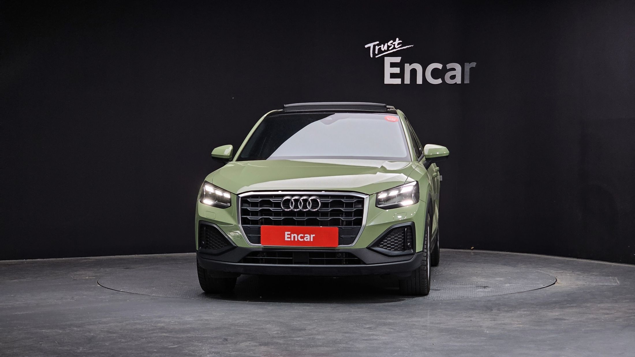 AUDI Q2