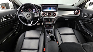 MERCEDES BENZ GLA-CLASS X156 2019