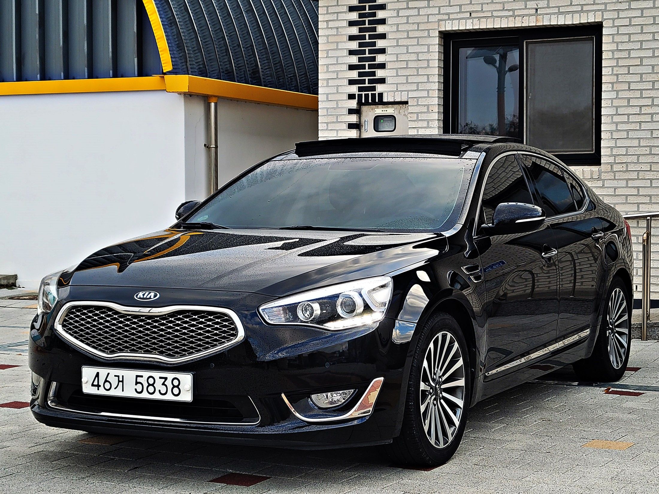 KIA K7