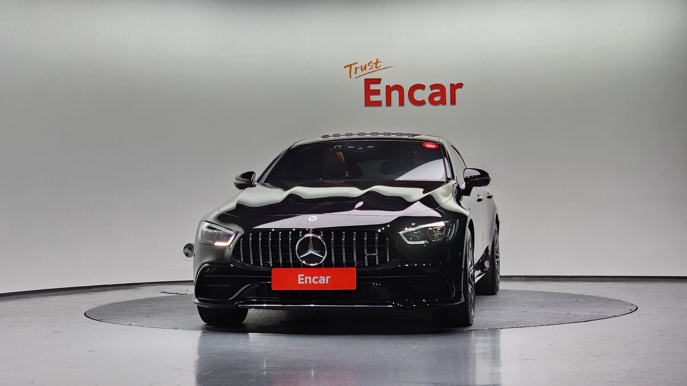 MERCEDES BENZ AMG GT 2023