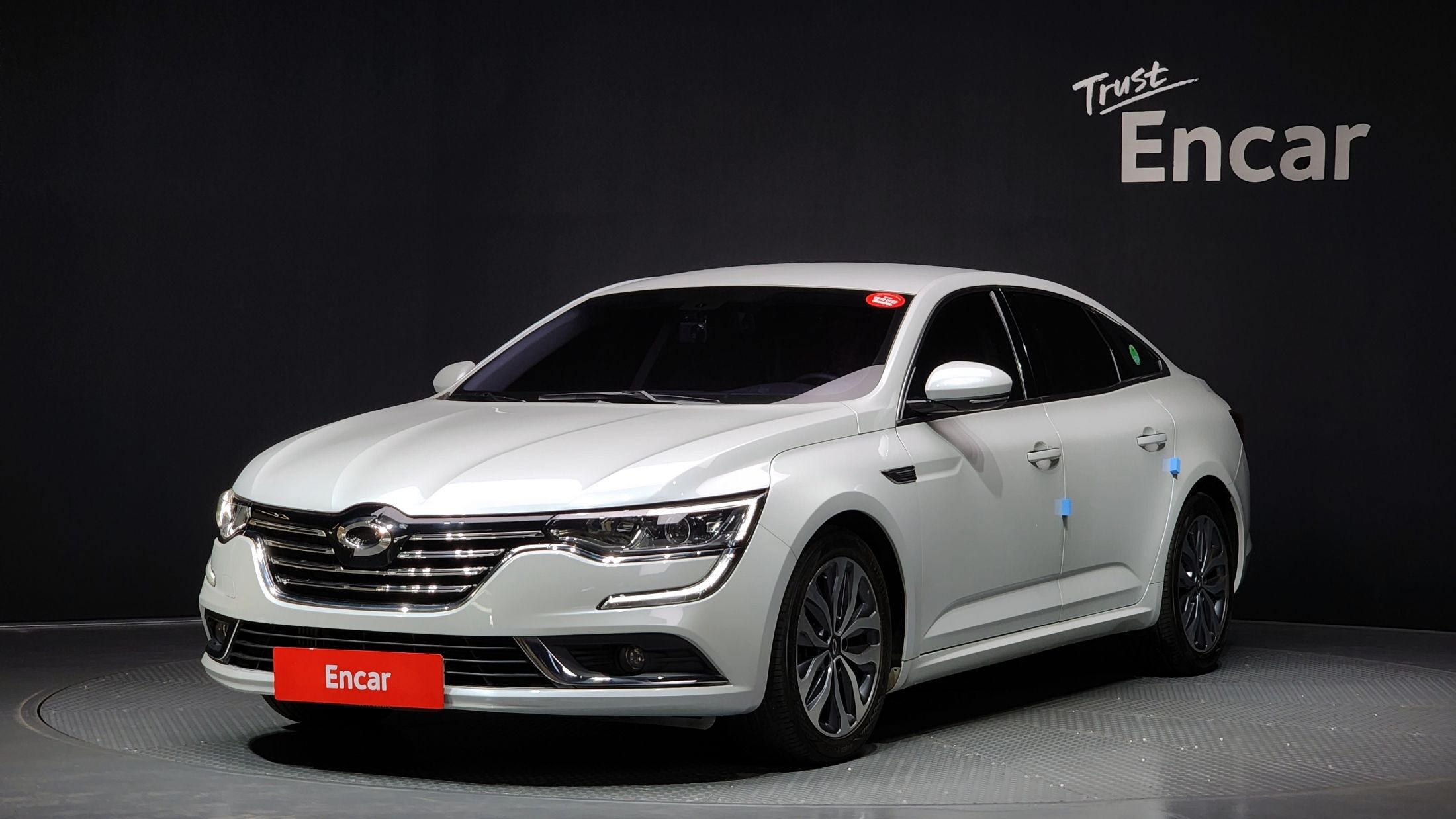 RENAULT SAMSUNG SM6