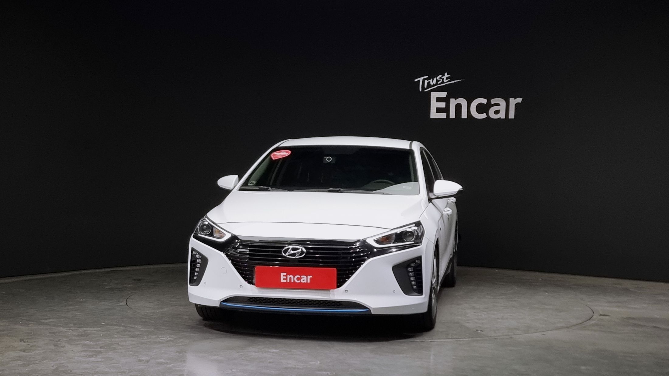 HYUNDAI IONIQ HYBRID 2016