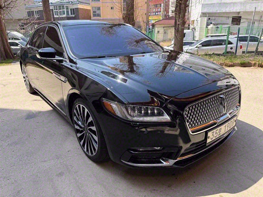 LINCOLN CONTINENTAL