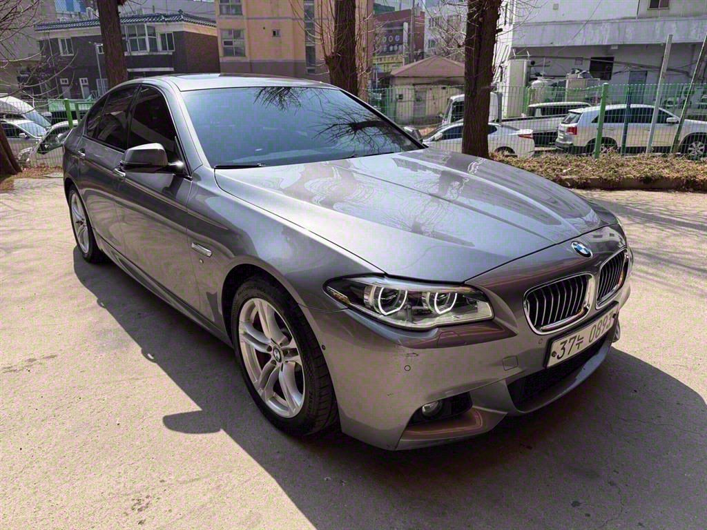 BMW 5-SERIES F10 2016