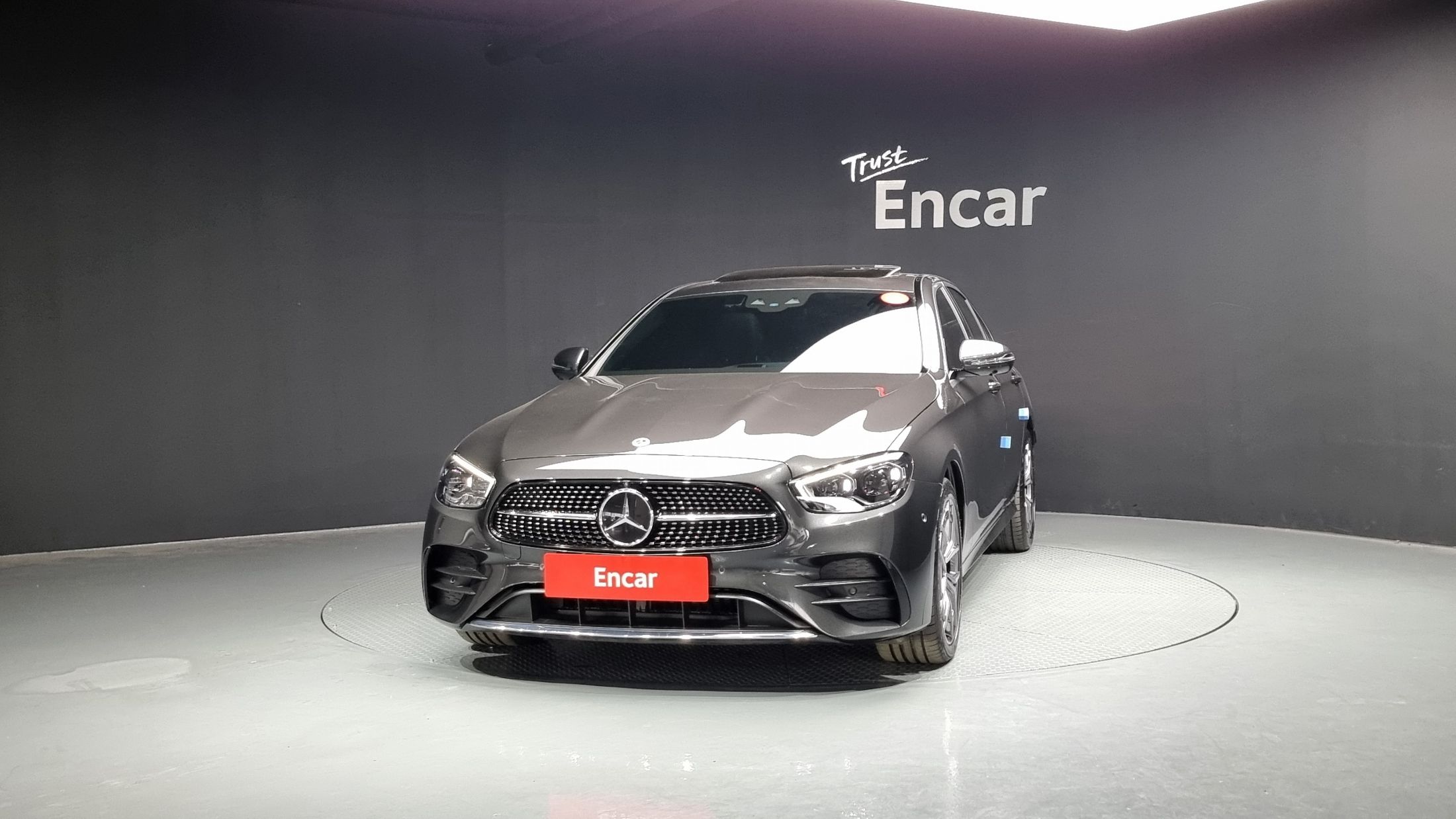 MERCEDES BENZ E-CLASS W213 2023