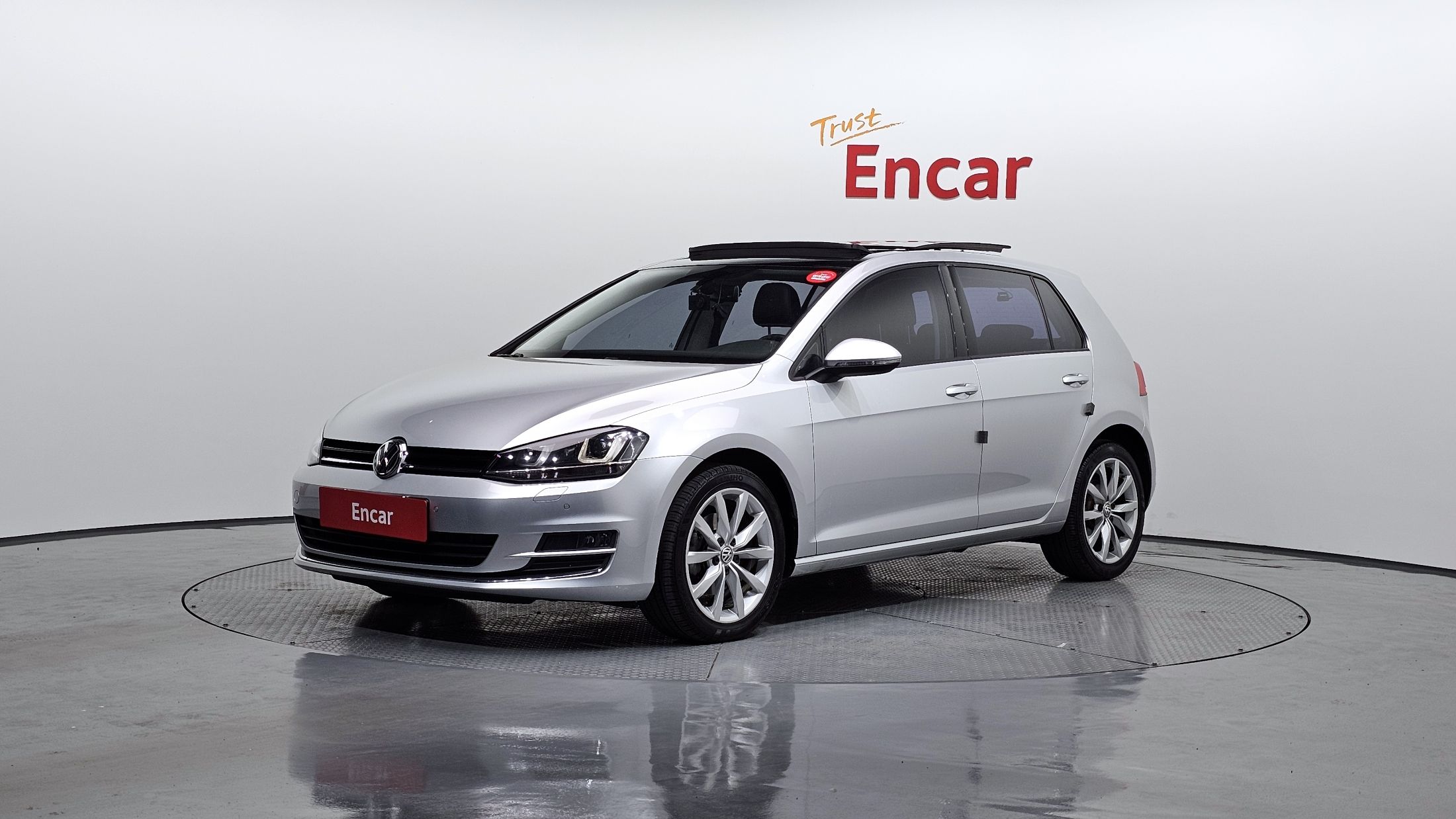 VOLKSWAGEN GOLF 2014