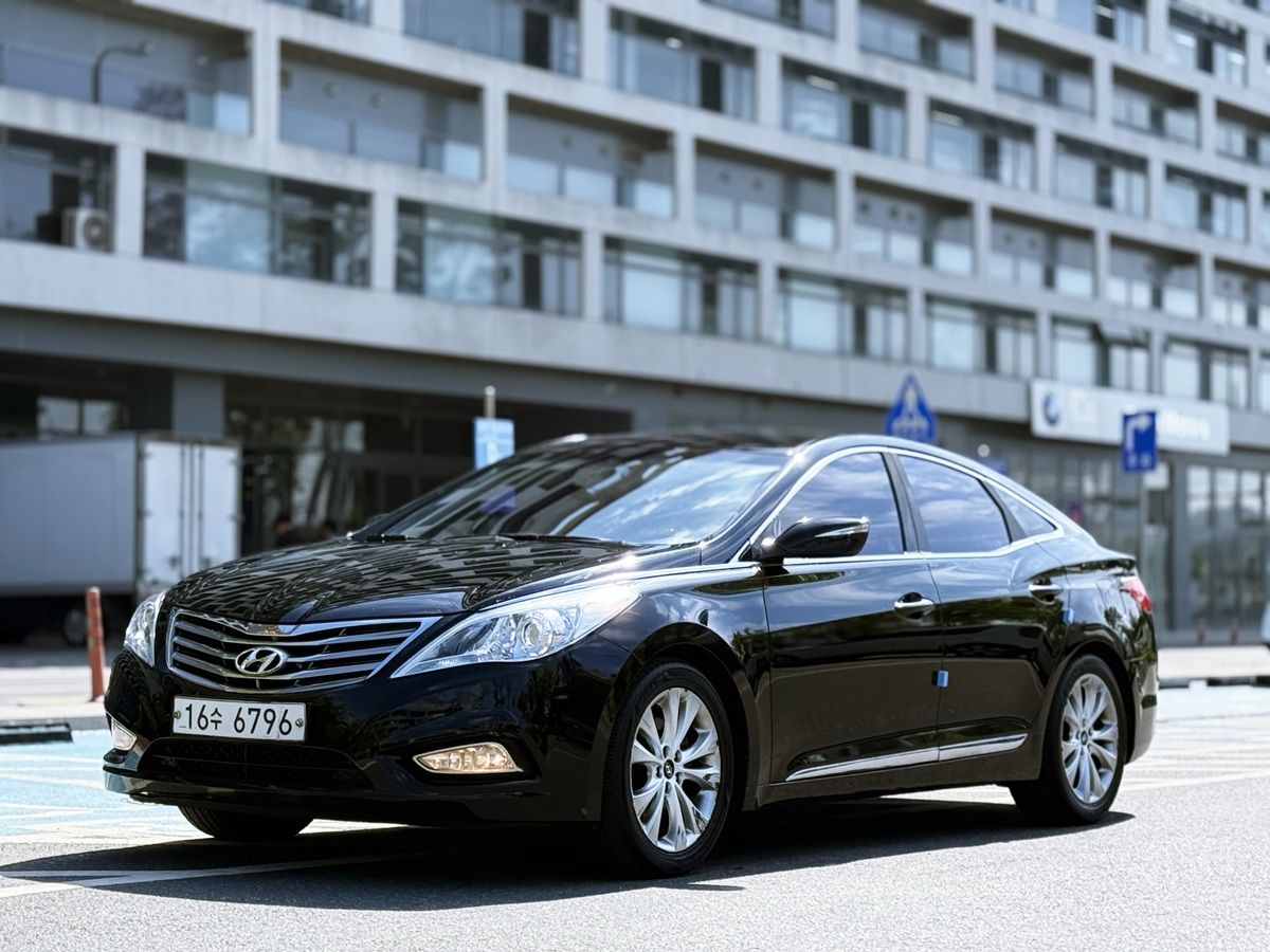 HYUNDAI GRANDEUR HG