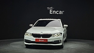 BMW 5-SERIES G30 2020