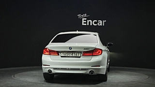 BMW 5-SERIES G30 2020