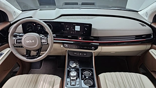 KIA CARNIVAL 2024