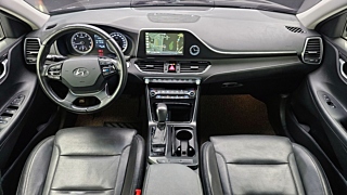 HYUNDAI GRANDEUR IG 2017