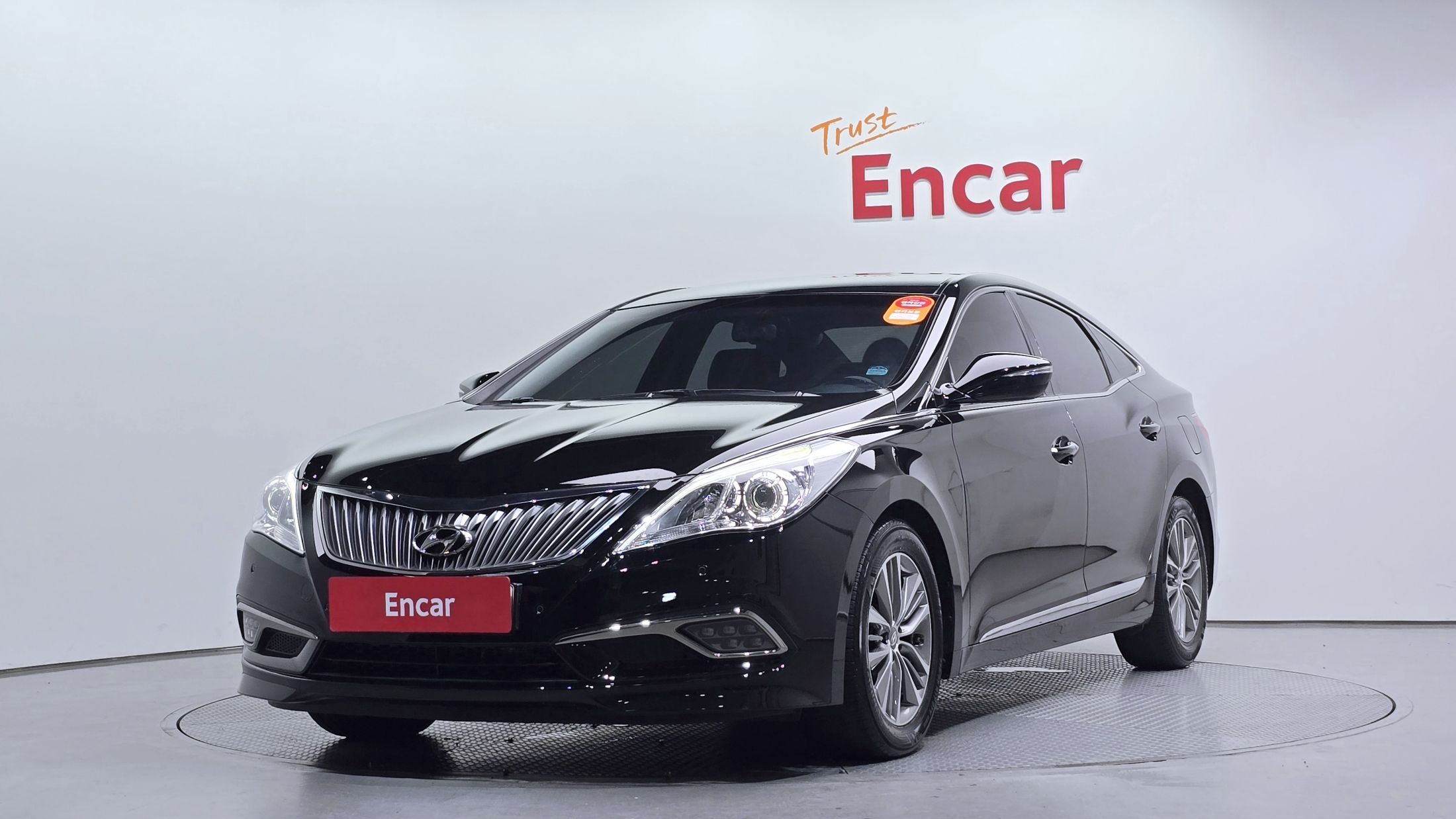 HYUNDAI GRANDEUR HG 2015