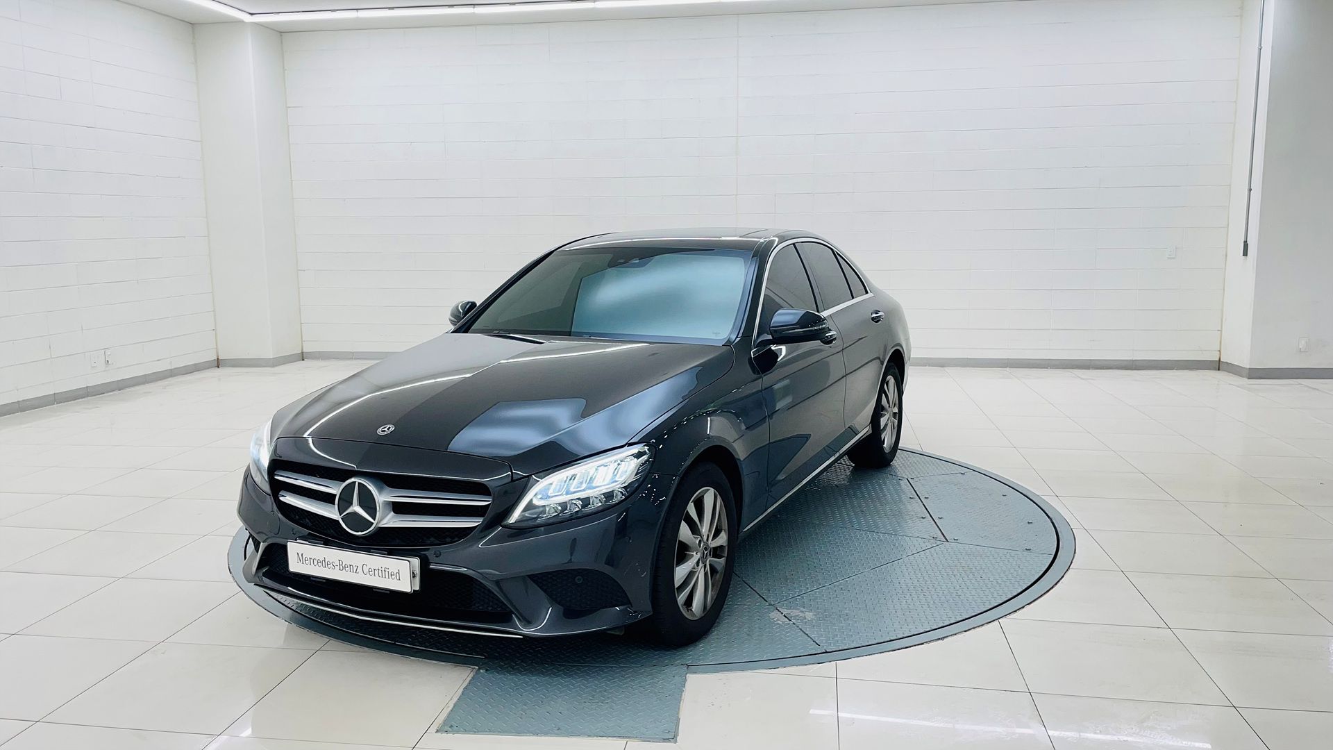 MERCEDES BENZ C-CLASS W205 2020