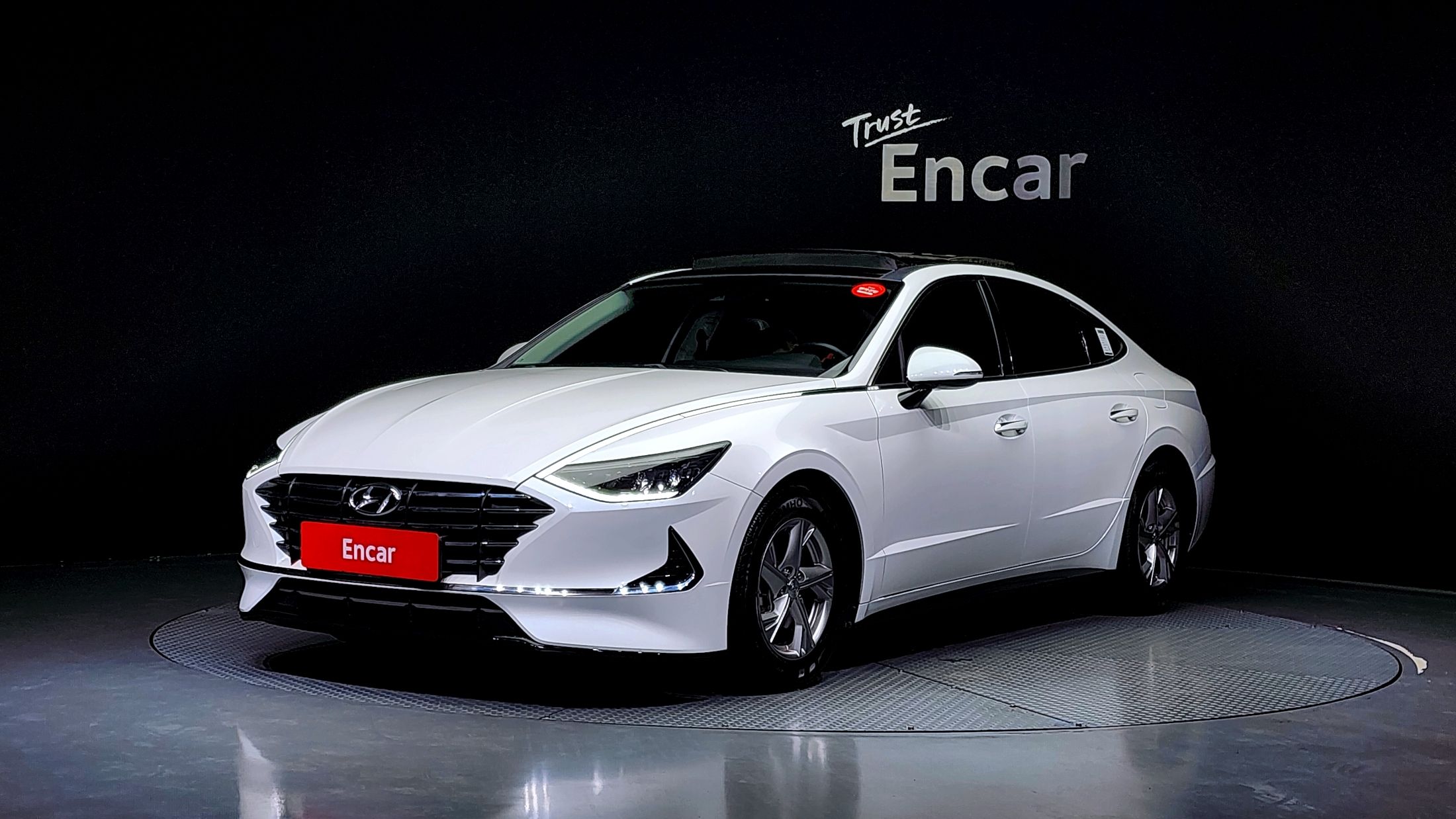 HYUNDAI SONATA DN8 2019