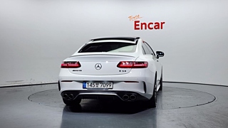 MERCEDES BENZ E-CLASS W213 2021
