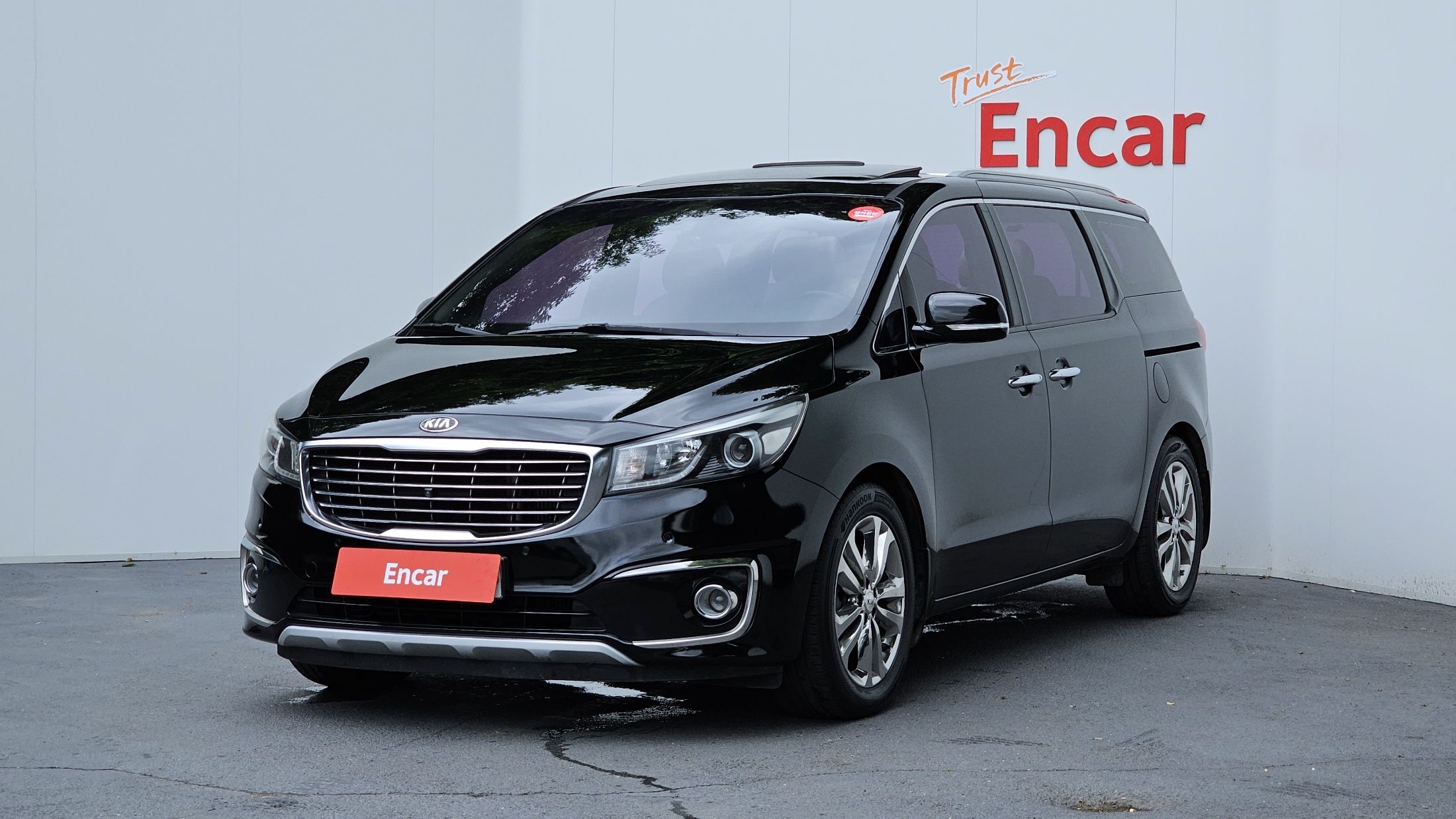 KIA CARNIVAL 2015