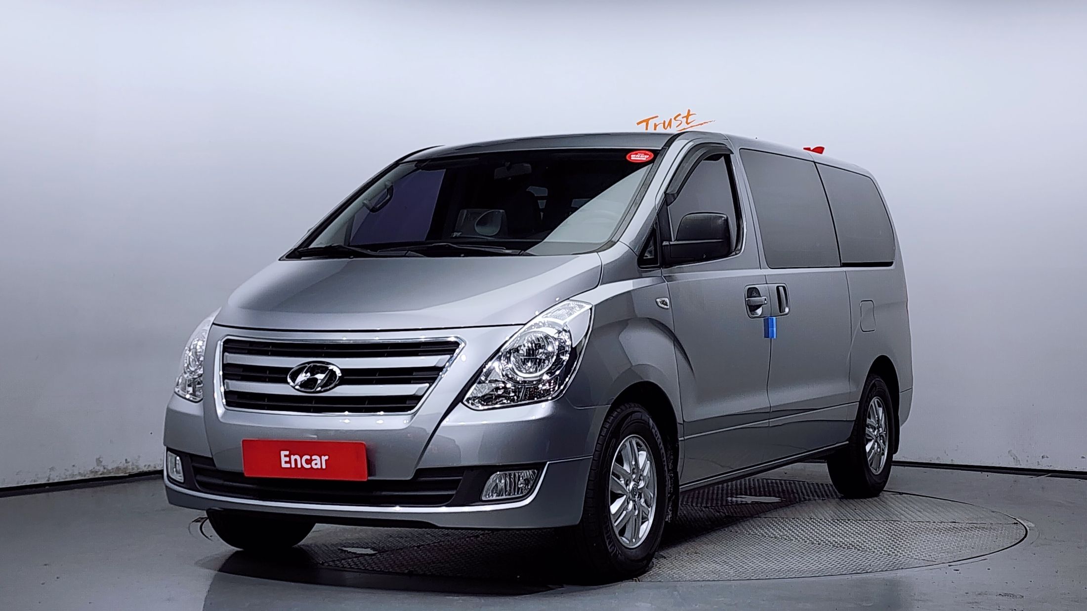 HYUNDAI STAREX GRAND