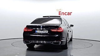 BMW 7-SERIES G11 2017
