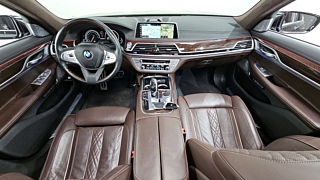 BMW 7-SERIES G11 2017
