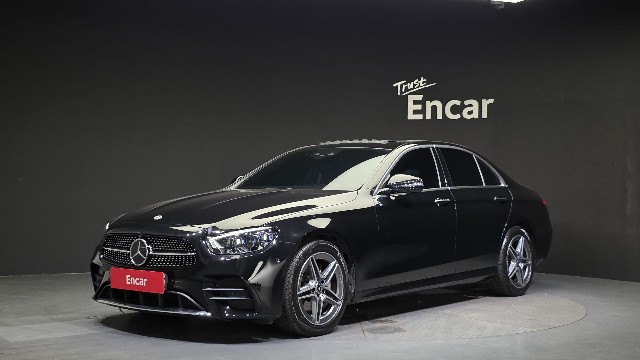 MERCEDES BENZ E-CLASS W213 2022