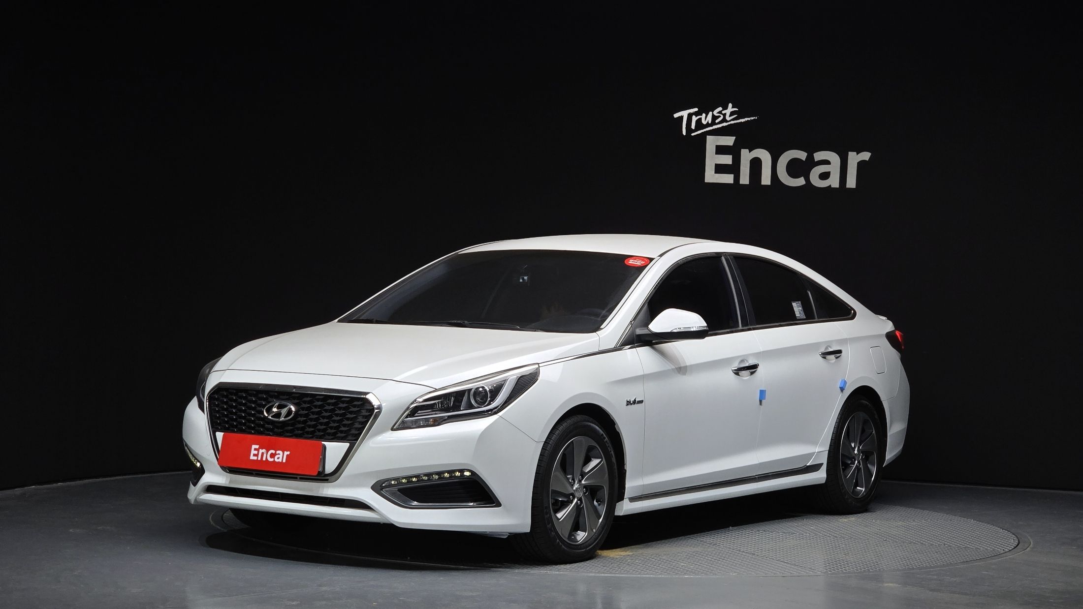 HYUNDAI LF SONATA HYBRID 2016