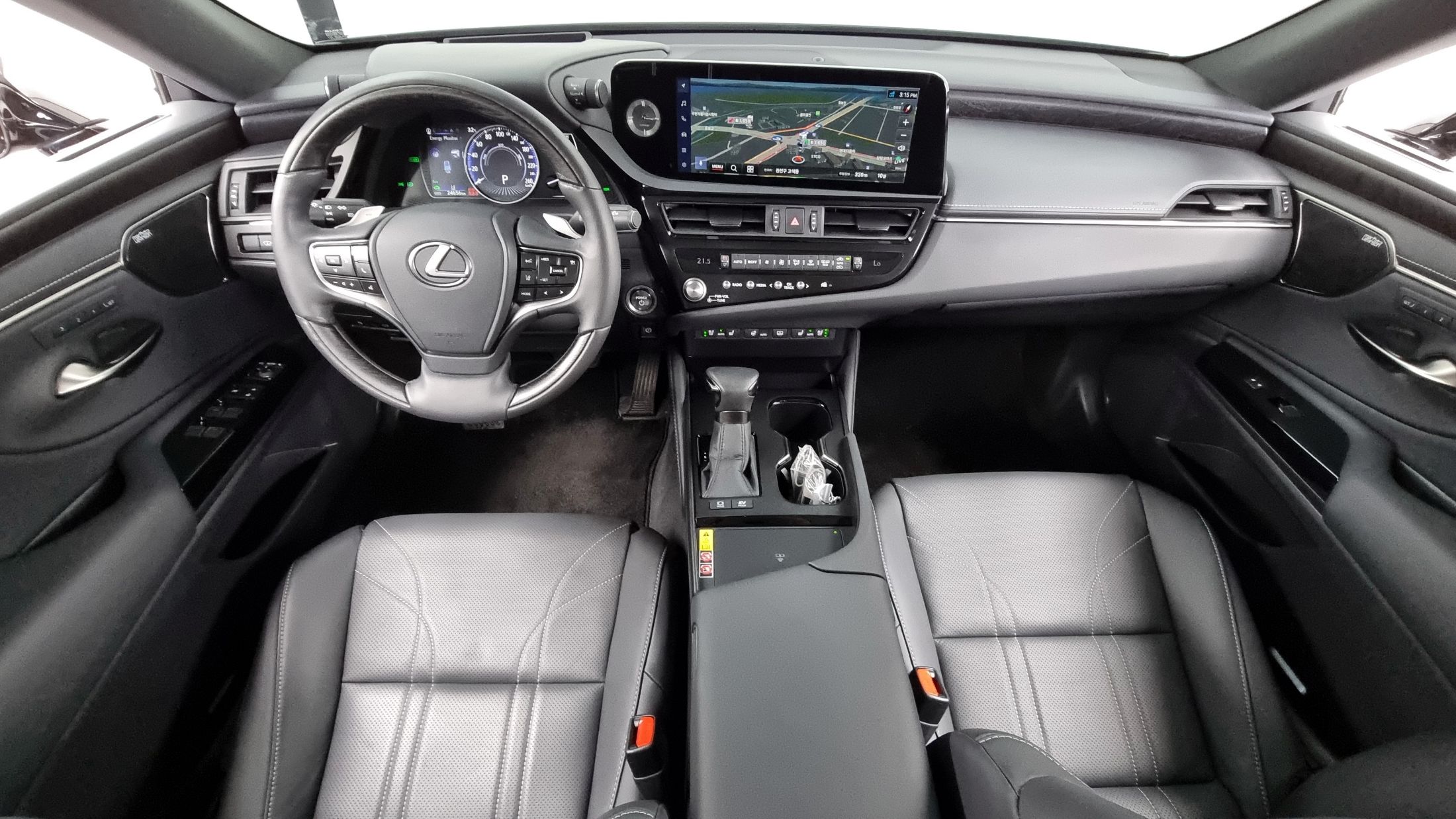 LEXUS ES300H 2023